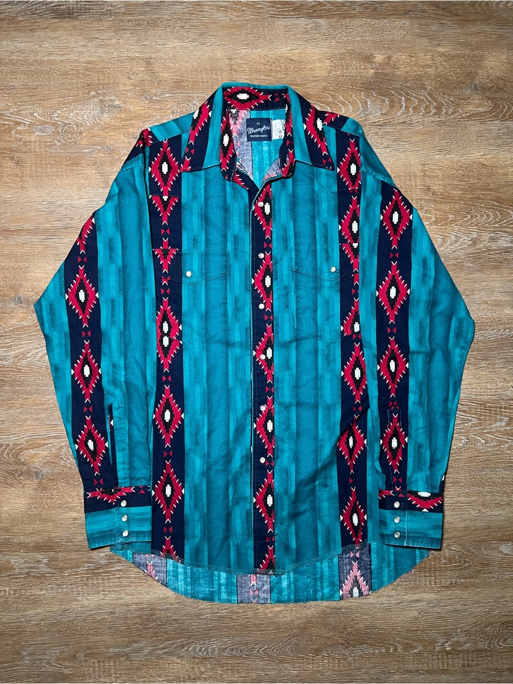 Vintage Wrangler Southwestern Pearl Snap Western Shirt | Men’s Medium